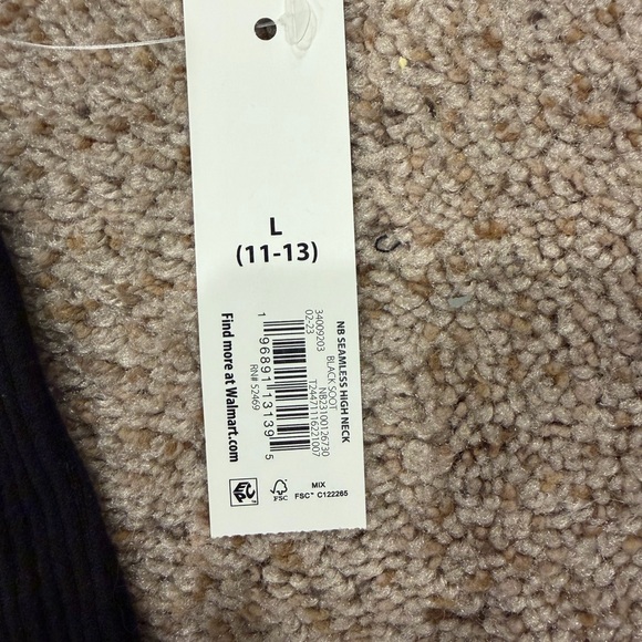 Black Ribbed Crop Top - Picture 2 of 2